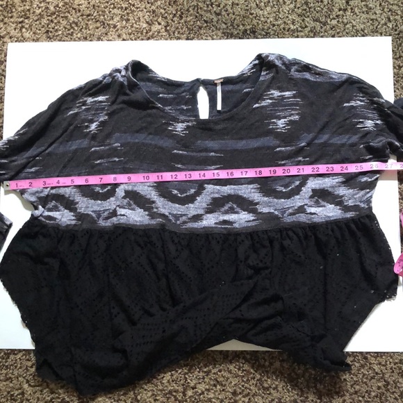 Free People Aztec Lace Top size S - Picture 9 of 9